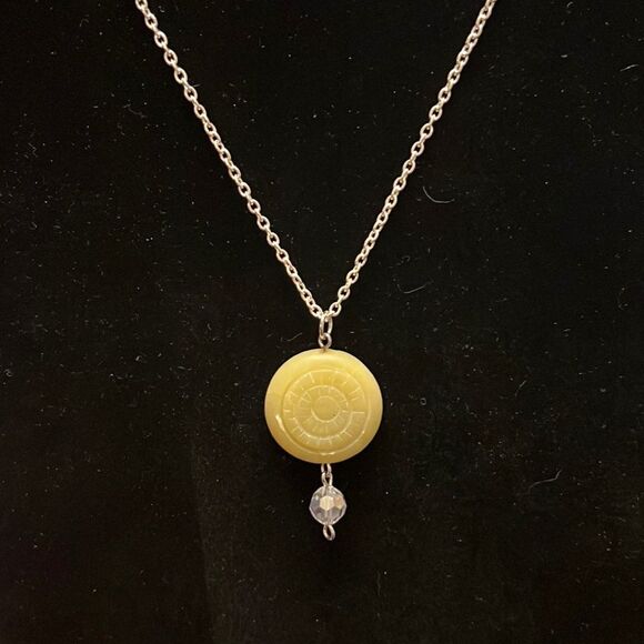 Handcrafted yellow pendant on a 21 inch silver tone chain - Picture 1 of 3